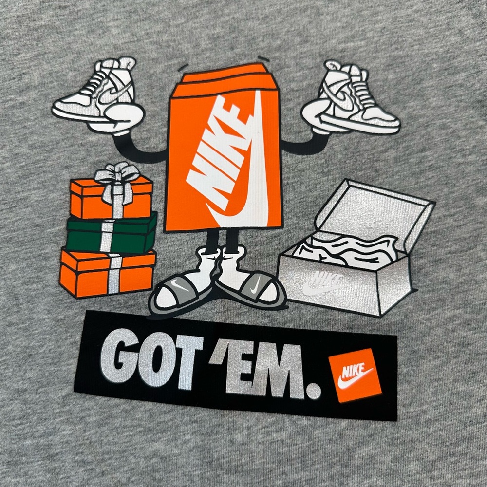 Nike Boxy Got ‘Em Sneaker Tee, 4T Gray - Picture 9 of 11
